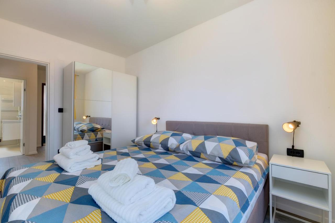 Apartments Hemetek Велі-Лошинь Екстер'єр фото